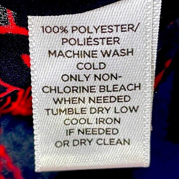 Loft Petites Black Red Floral Blouse Back Button Closure M/L see measurements - Picture 12 of 14